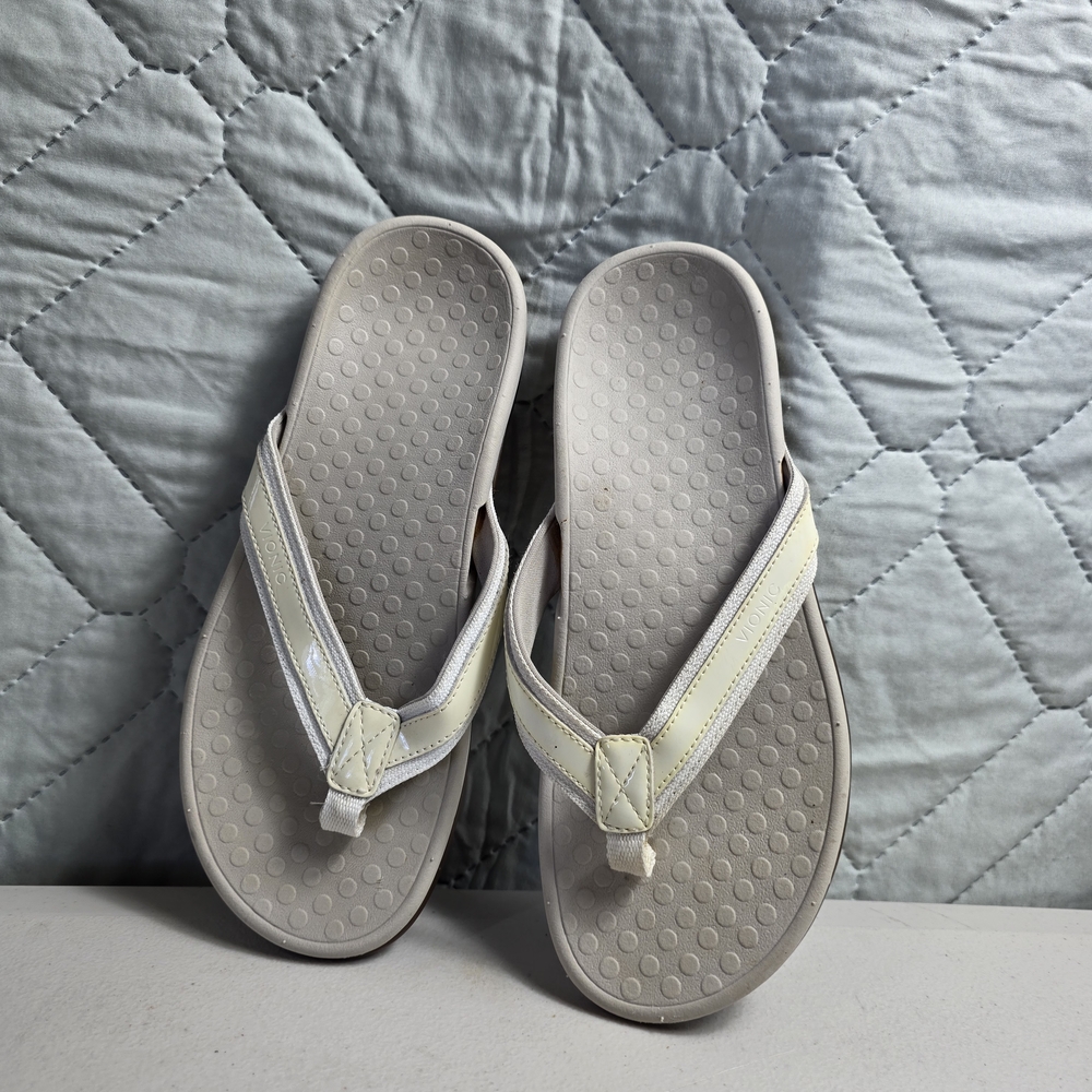 Vionic Women's Size 9 Tide Thong Sandals Orthotic Arch Support White/Ivory
